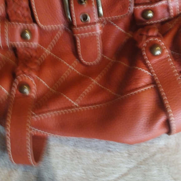 New - Picture 2 of 2